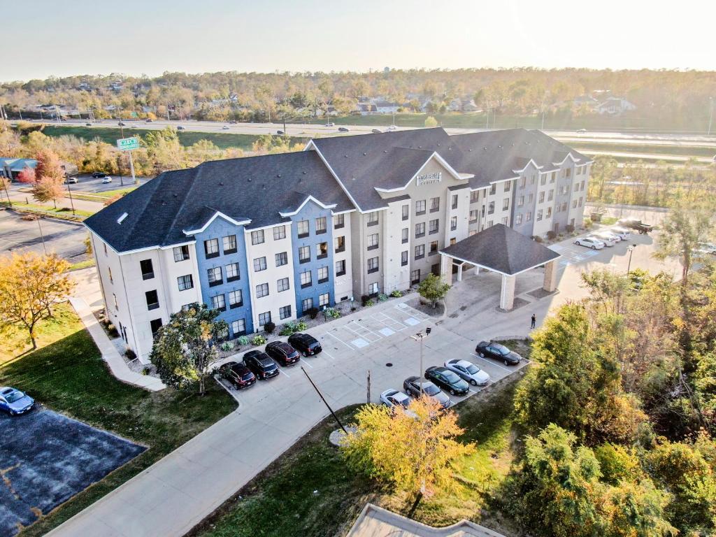Staybridge Suites - Cedar Rapids North (Cedar Rapids)