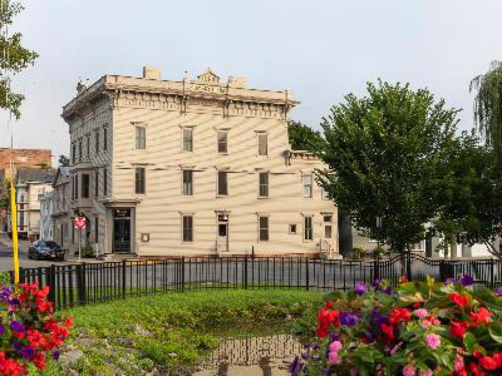 Stewart House Hotel (Athens)