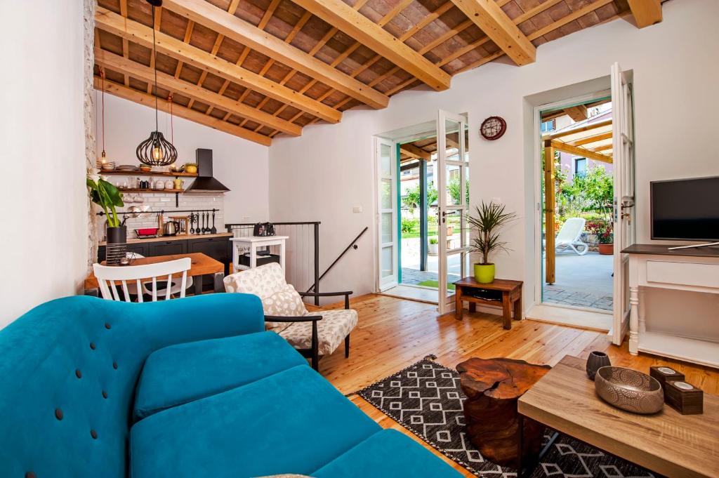 Apartment Delight City