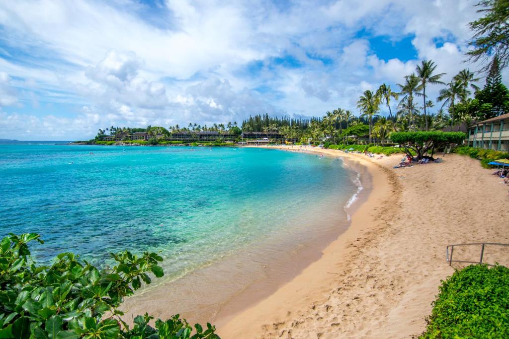 Napili Shores Maui by Outrigger - No Resort & Housekeeping Fees (Lahaina)