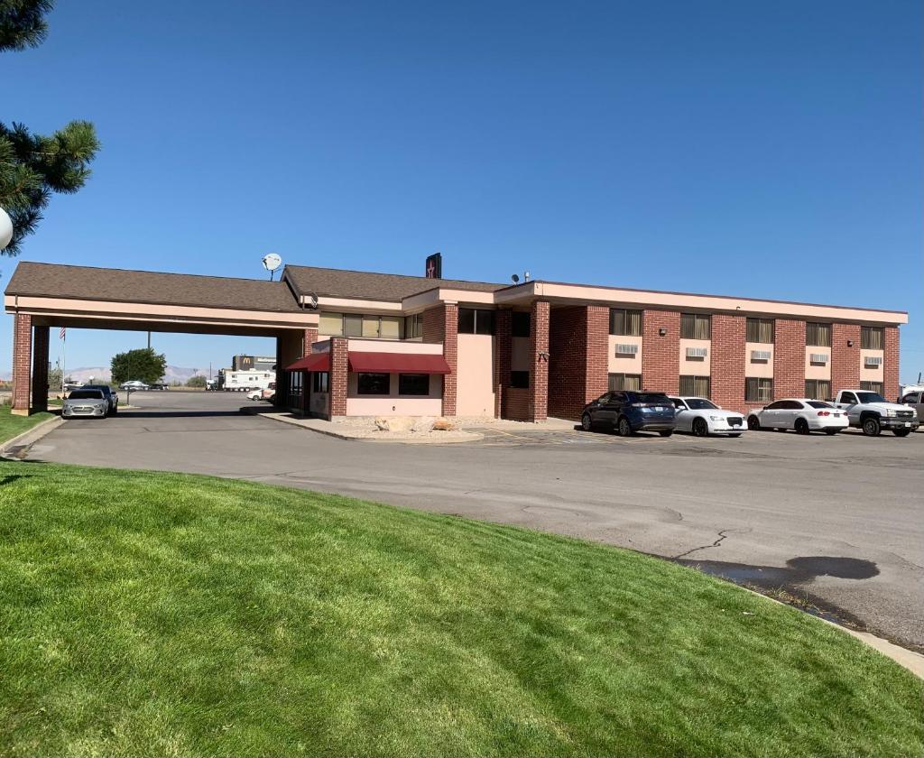 Oquirrh Mountain Inn (Tooele)