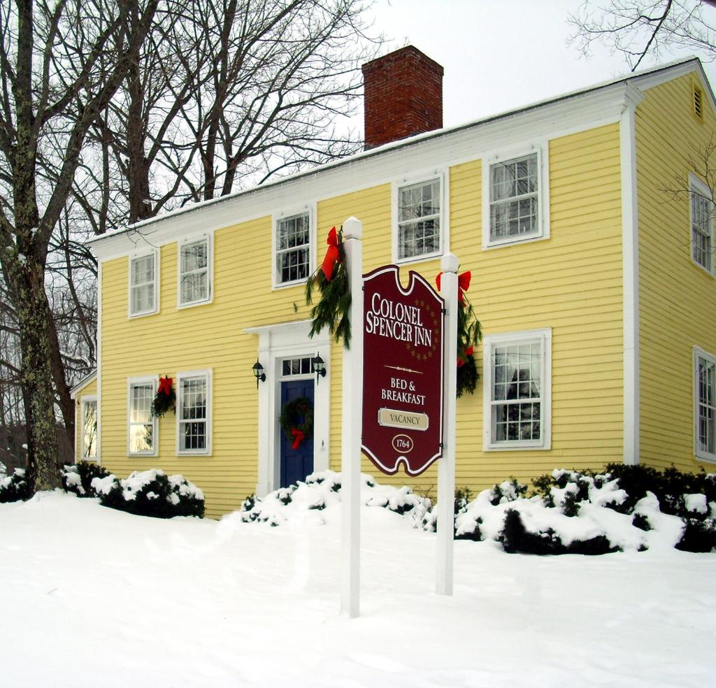 Colonel Spencer Inn (Campton)
