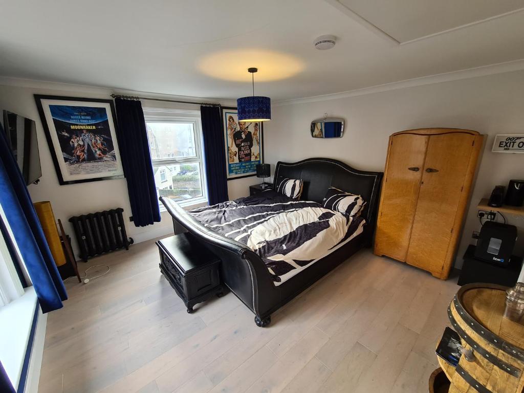 Southsea Royale Studio