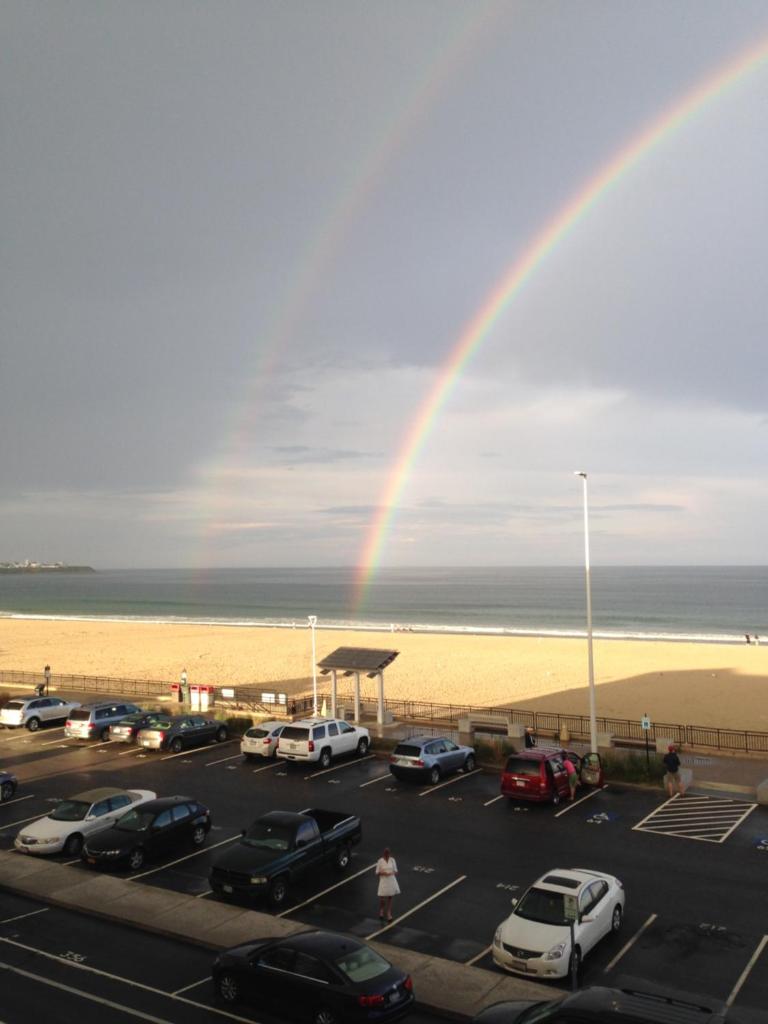 Ocean Front condo in the heart of Hampton Beach (Hampton)