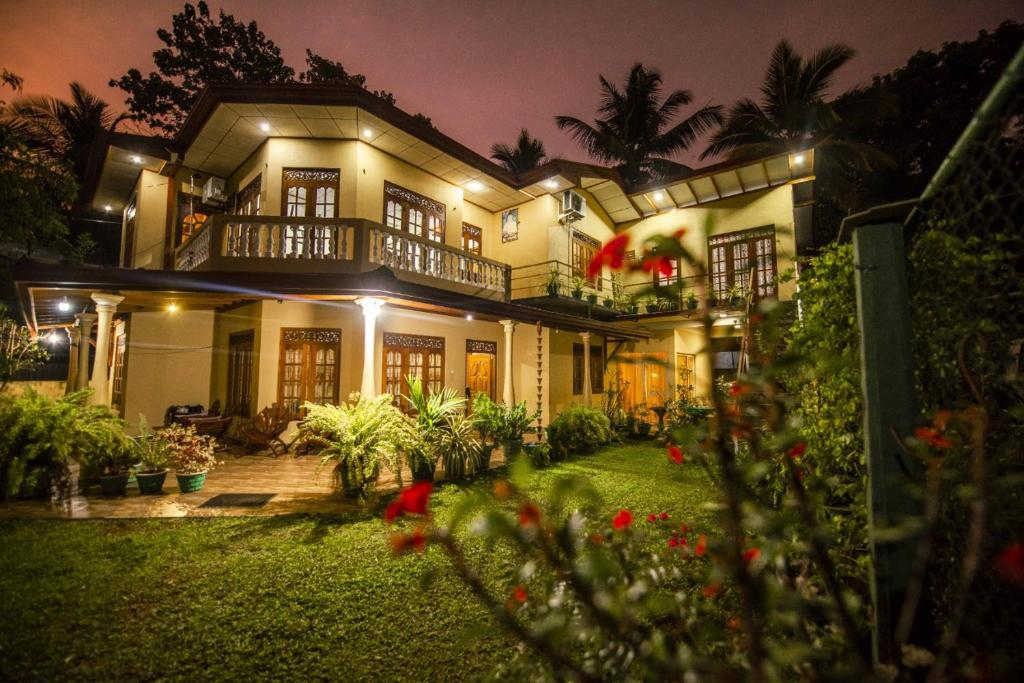Wildlife Safari House