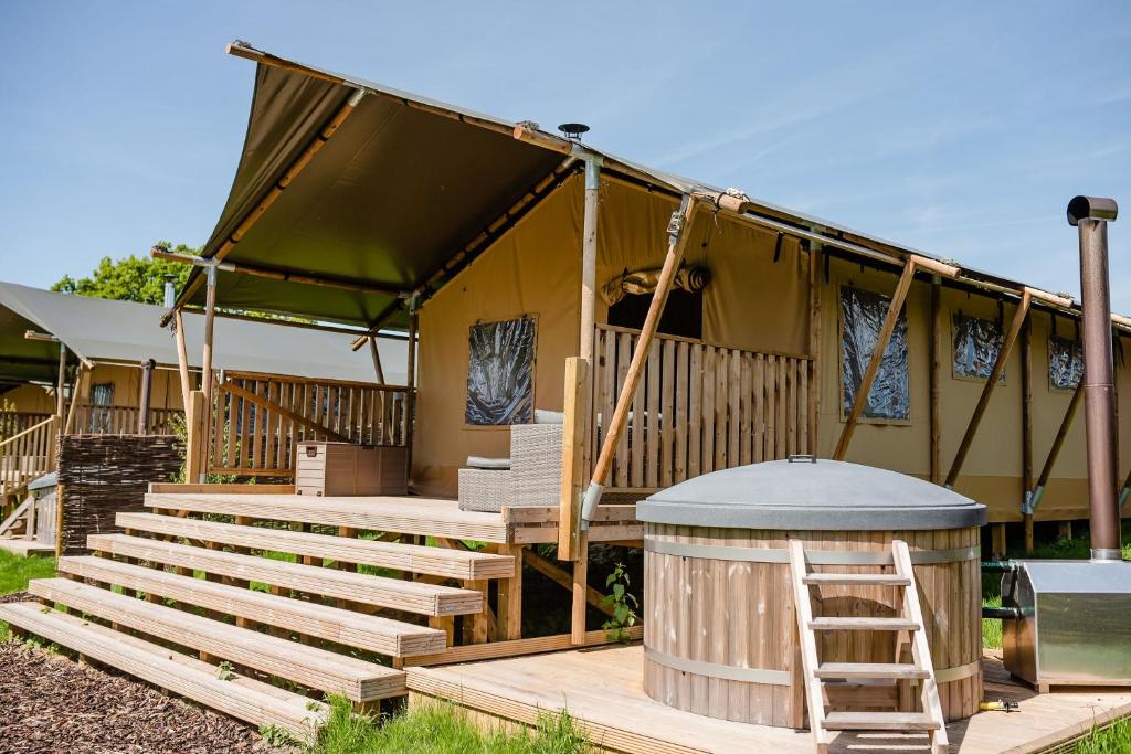 Hencote Vineyard Glamping Village