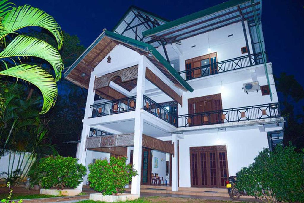 Yellow Birds Resort