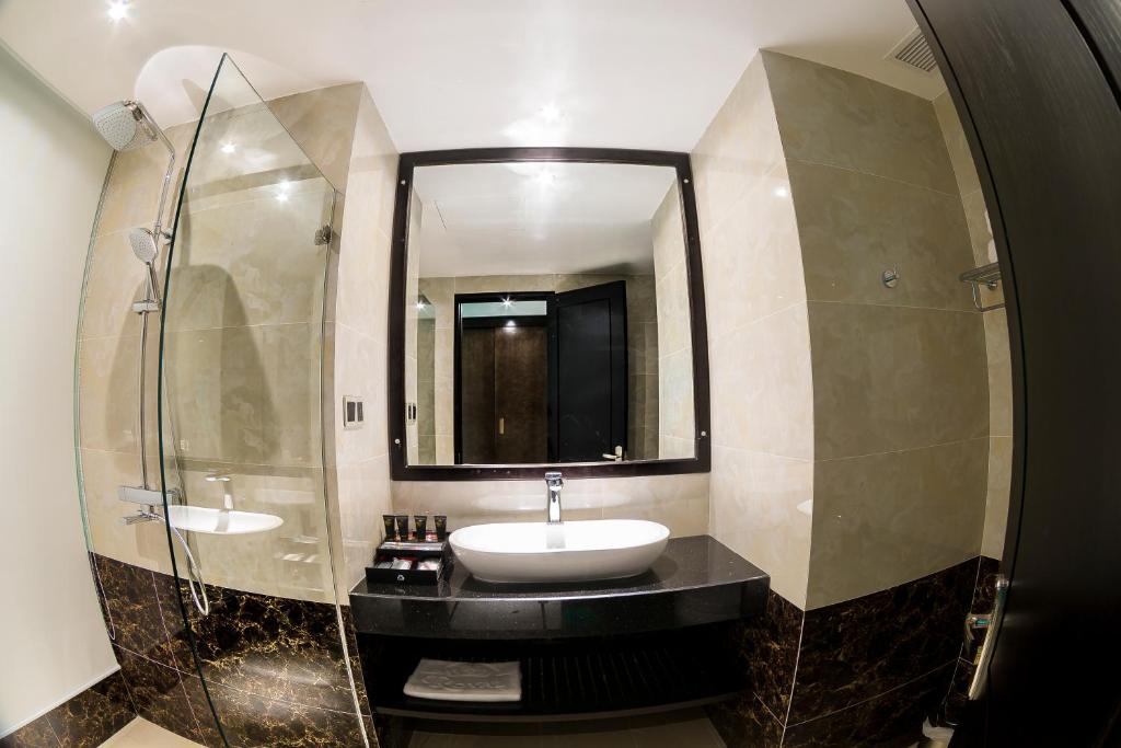 Royal Quang Binh Hotel