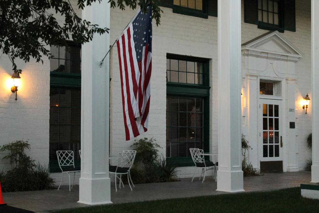 Boulder Dam Hotel (Boulder City)