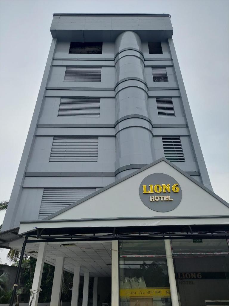 LION 6 HOTEL