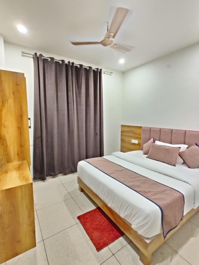 HOTEL DS OPPOSITE GOLDEN TEMPLE