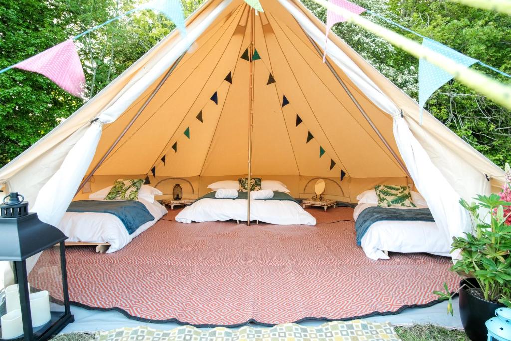 Glamping near Hay Festival