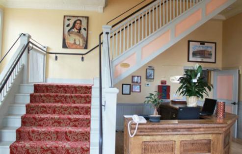 Windsor Hotel & Restaurant (Del Norte)