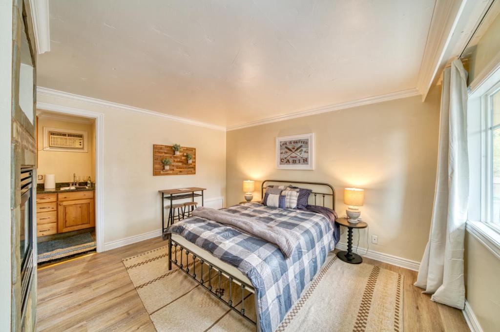 MML Unit 9 - Ski Village Steps Away! Cozy Studio w/ Kitchenette