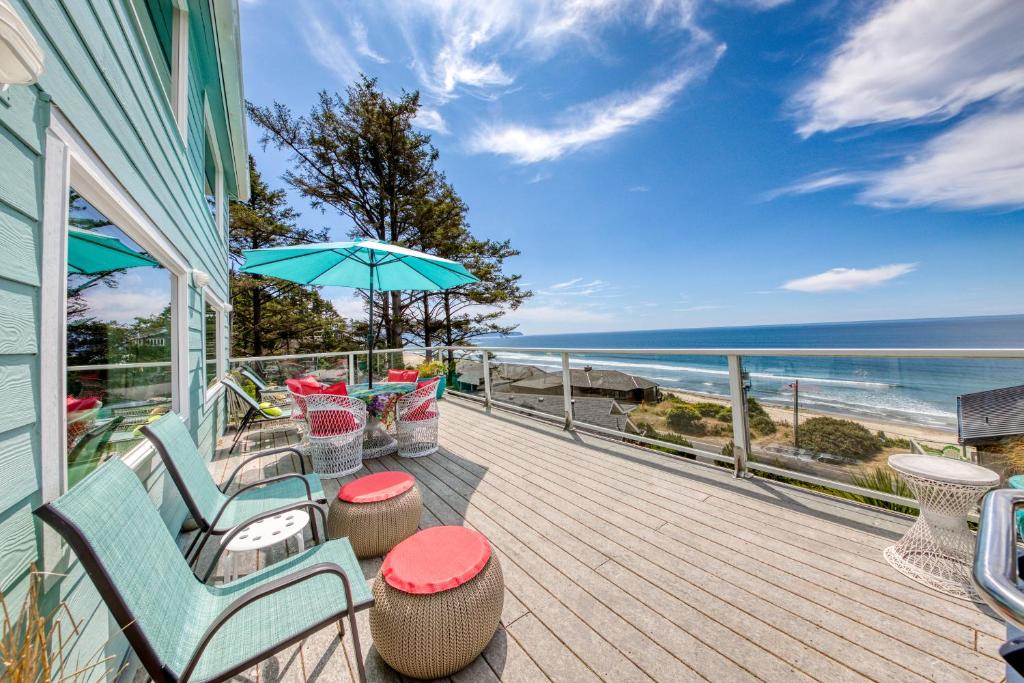 Hale Kaalawai Unit A (Oceanside)