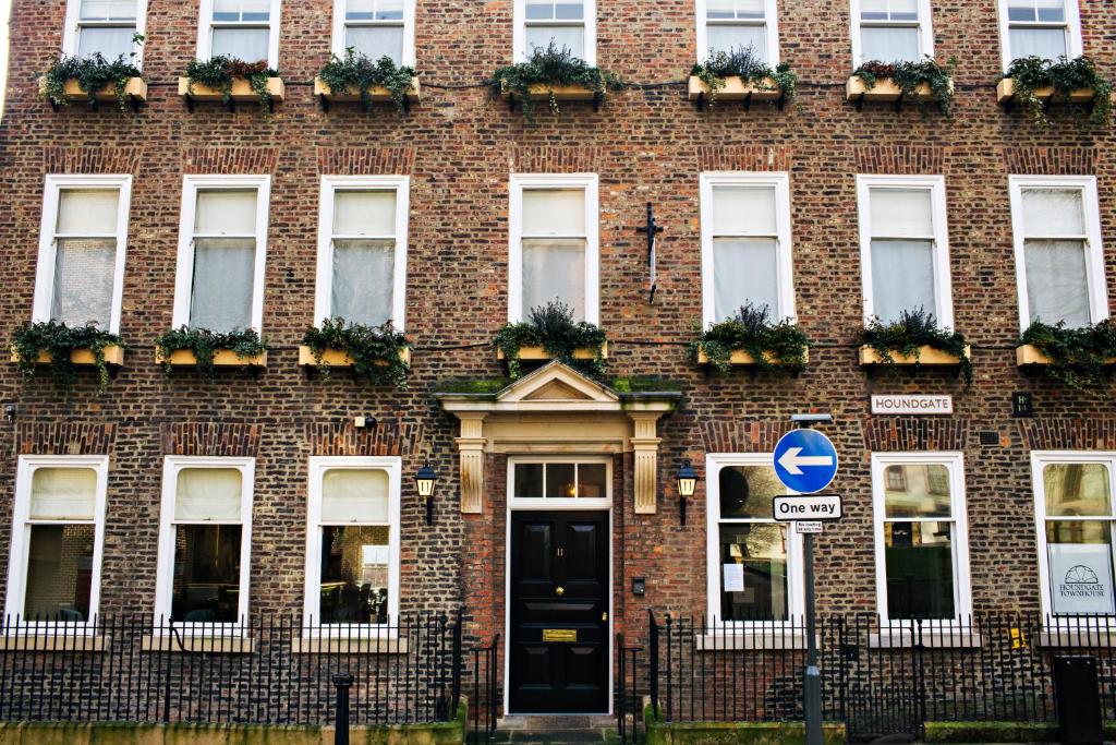 Houndgate Townhouse (Darlington)
