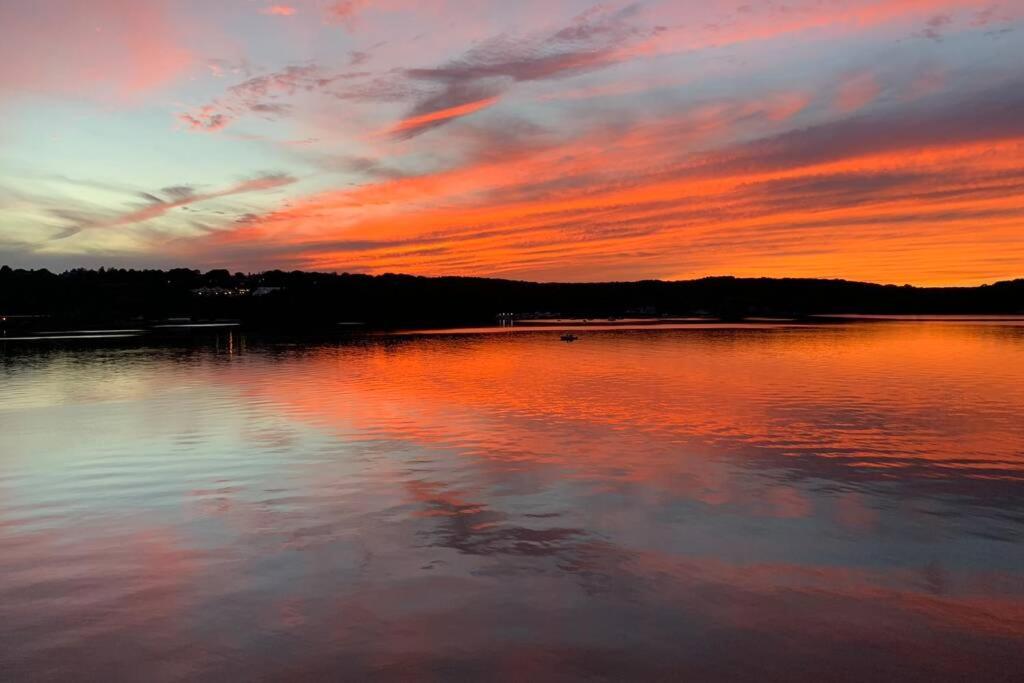 Waterfront Home with a View (Groton) 