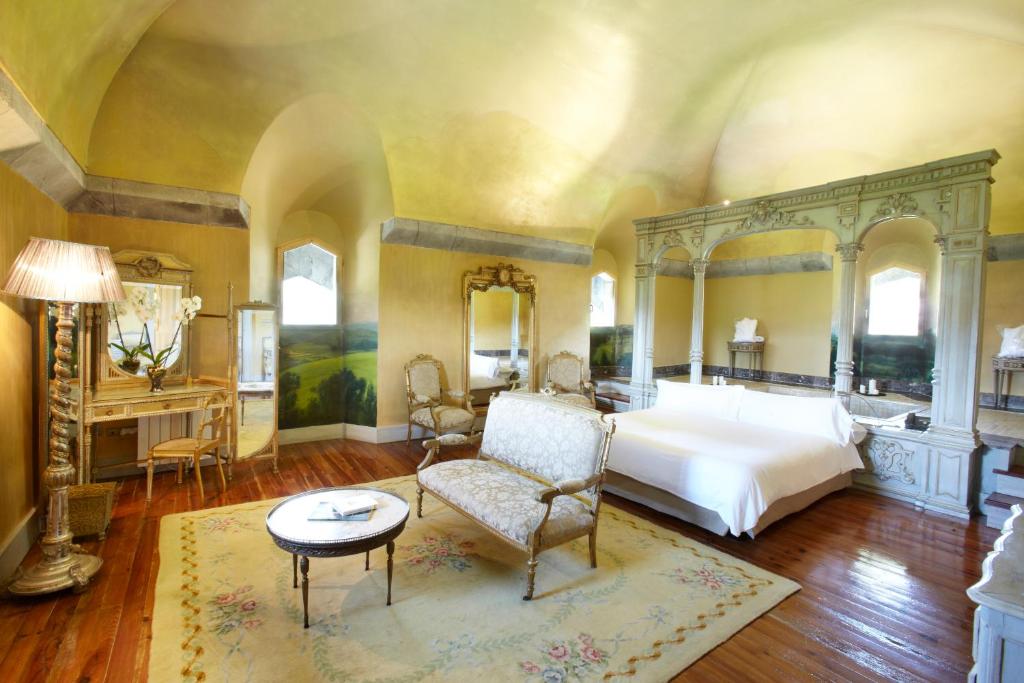 Hotel Castillo de Arteaga, GAUTEGIZ ARTEAGA