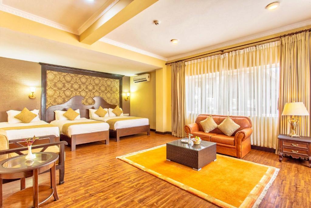 Da Yatra Courtyard Hotel