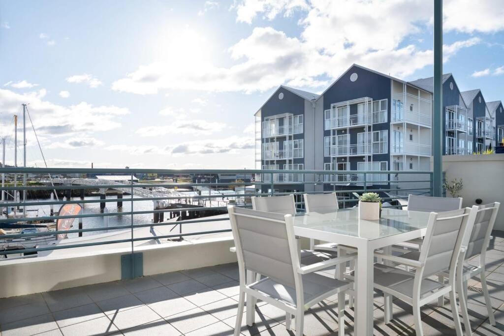Sophistication on Seaport
