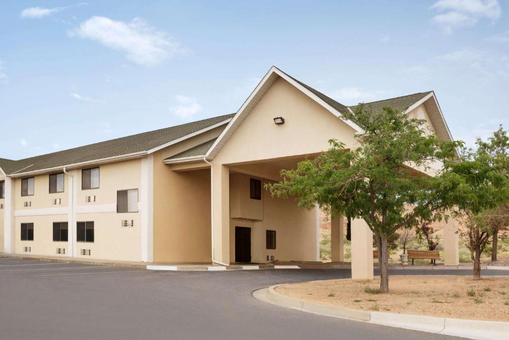 Travelodge by Wyndham Belen (Belen)