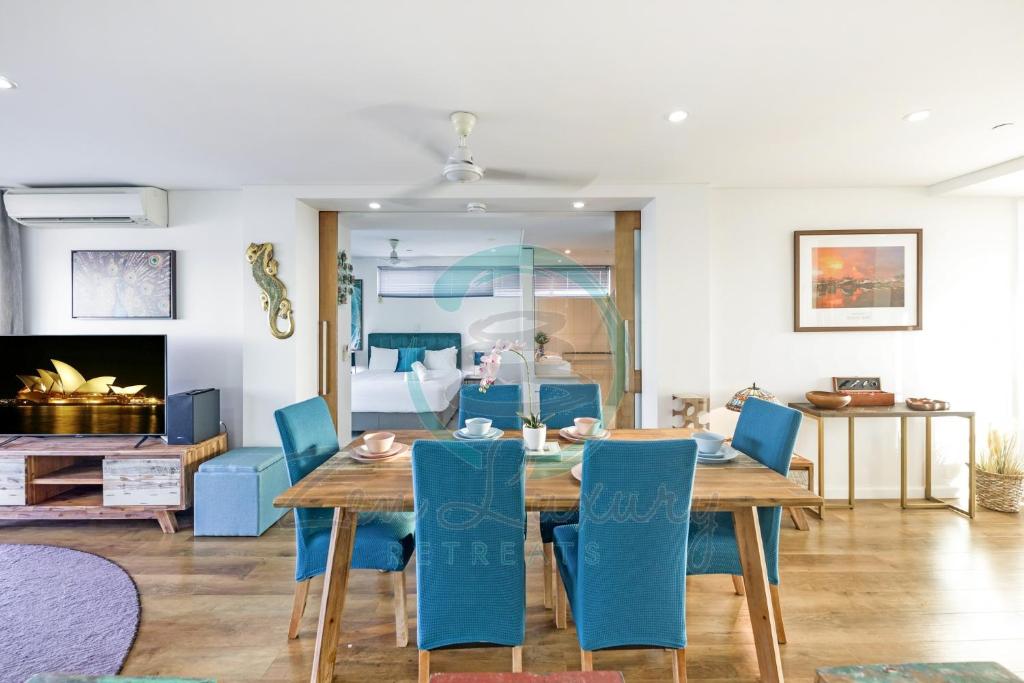 ZEN TOWERS PENTHOUSE Darwin's Exclusive Short Stays Holiday Home