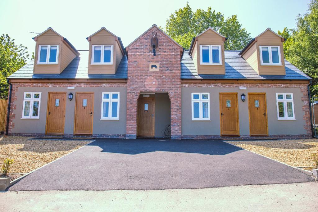 The Barn Courtyard (Shepshed)