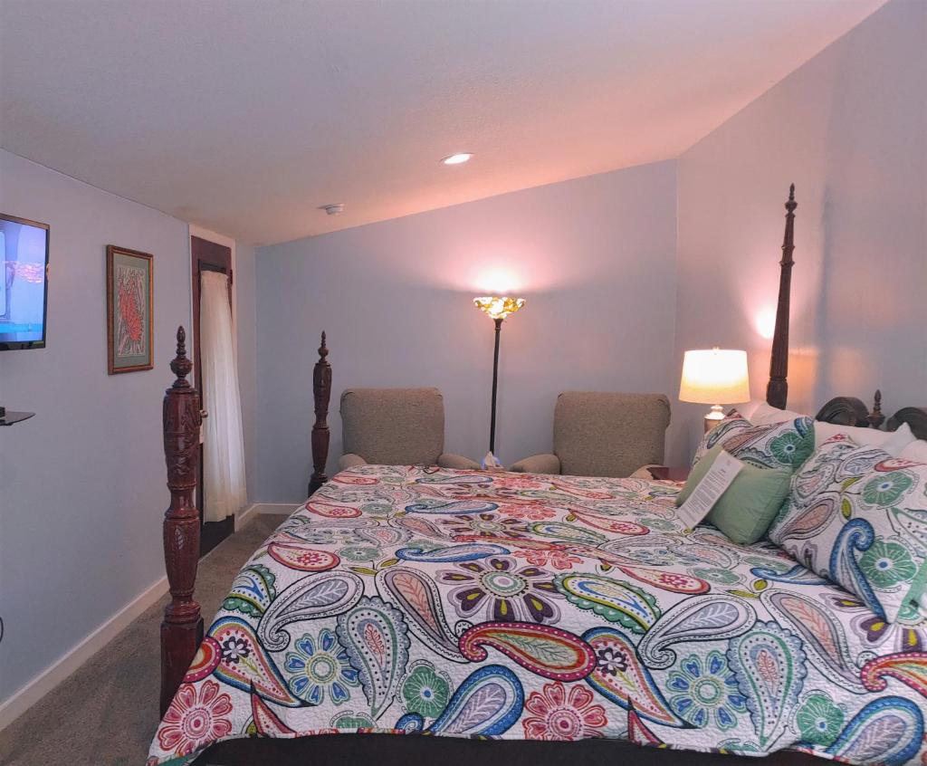 McKinley Edwards Inn (Bryson City)