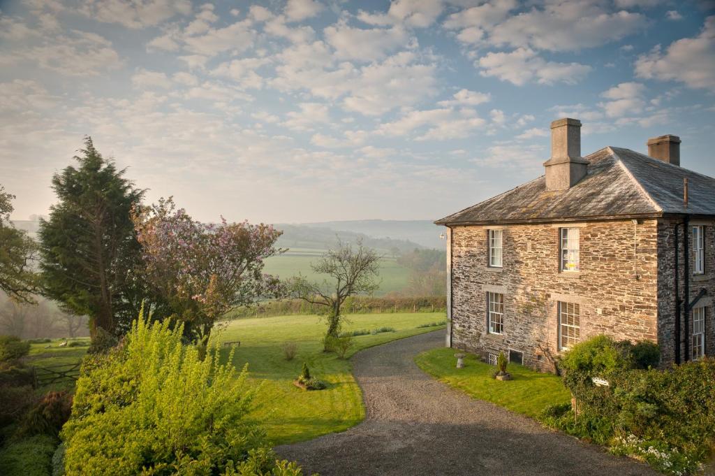 Beera Farmhouse (Milton Abbot)