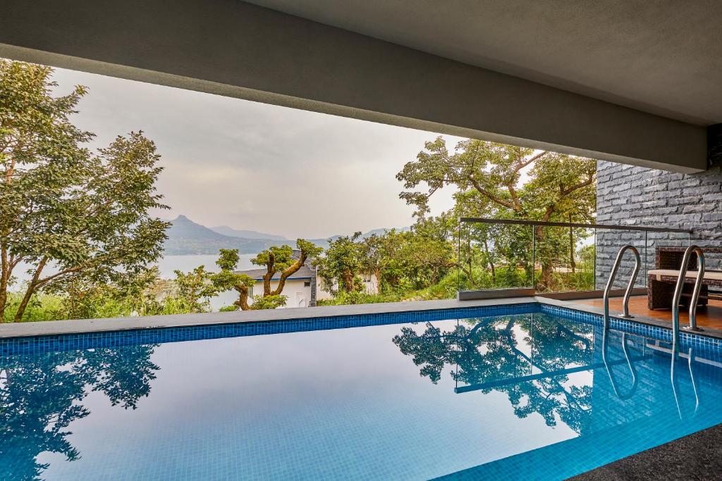 SaffronStays Yahvi Waters by Kisha Villas
