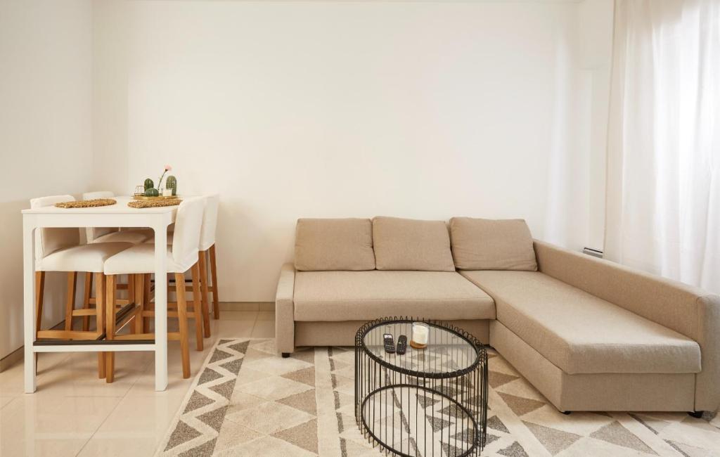 Brand New Flat Haneviim Street