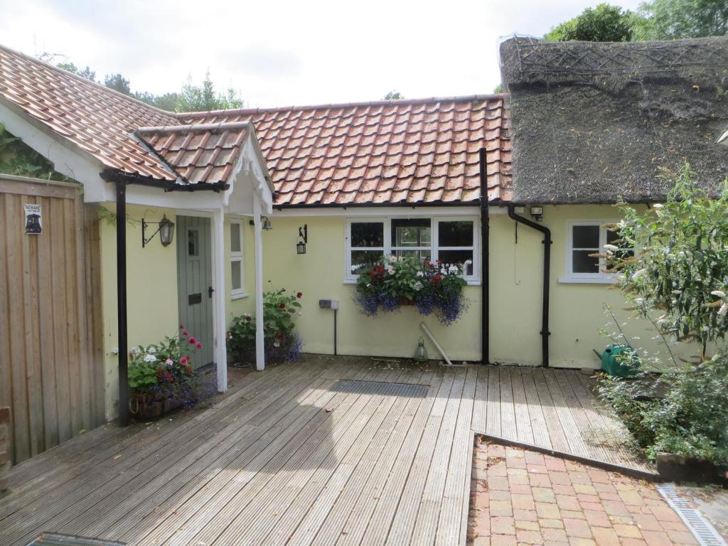 Stream Cottage (Dedham)