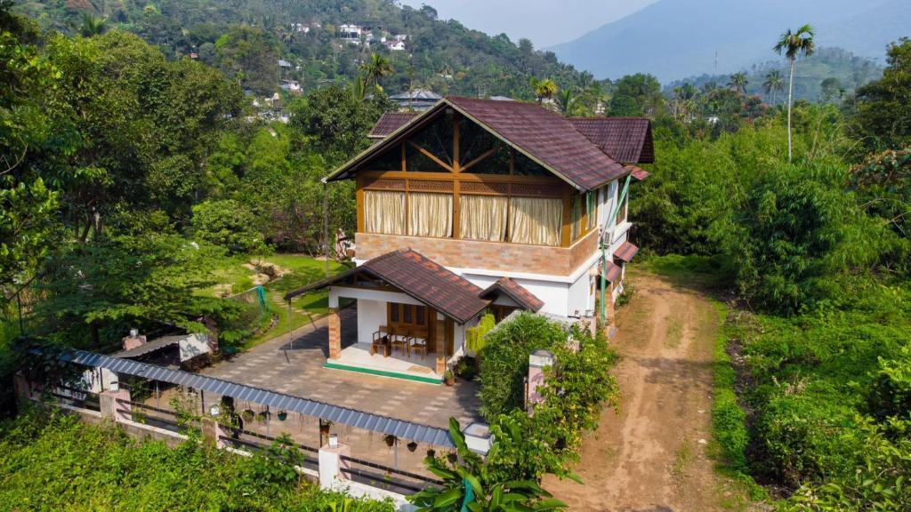 Vythiri River View villa By Bestinn