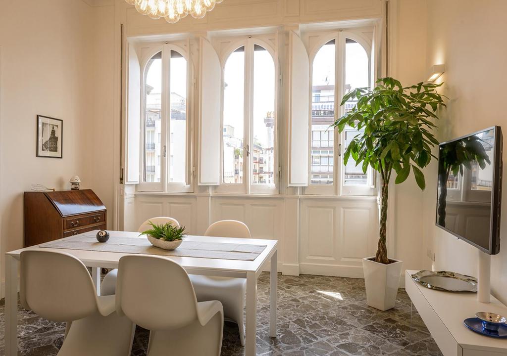Art View Luxury Apartment