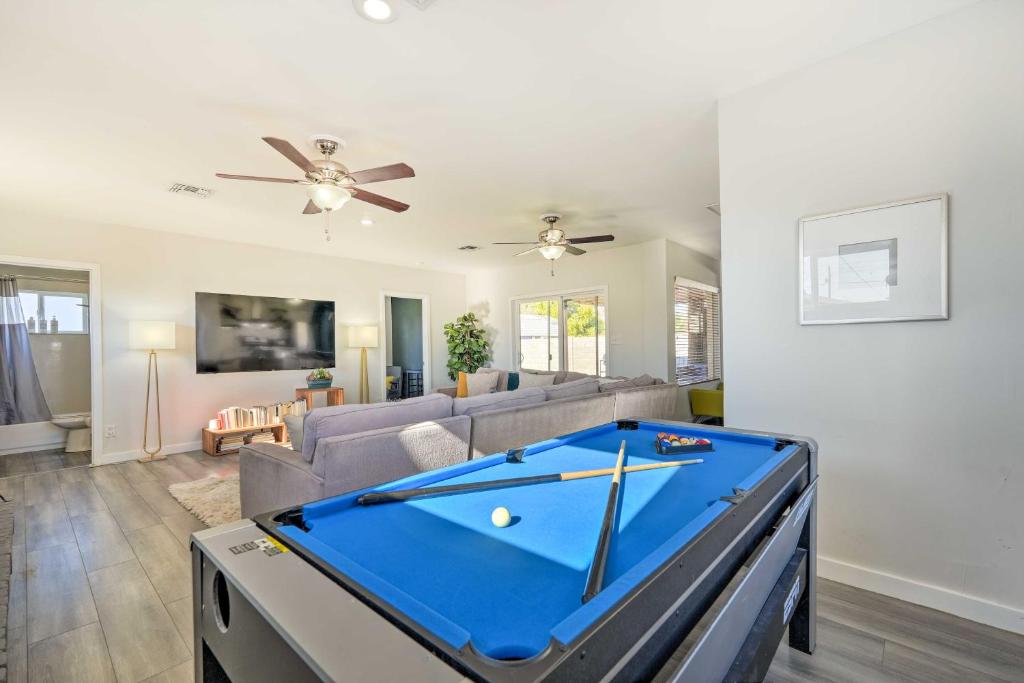 Phoenix Home with Private Patio