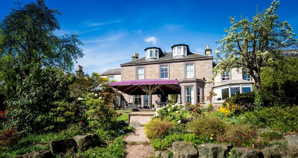 The Parklands Hotel (Perth)