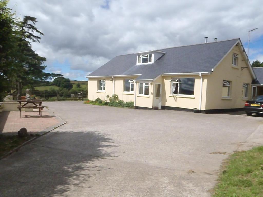 Yarningale (Moretonhampstead)