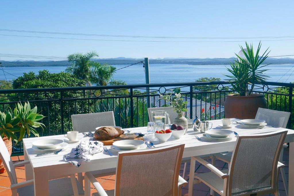 La Cima 31 Wallawa Rd stunning property with stunning views WiFi and air conditoning