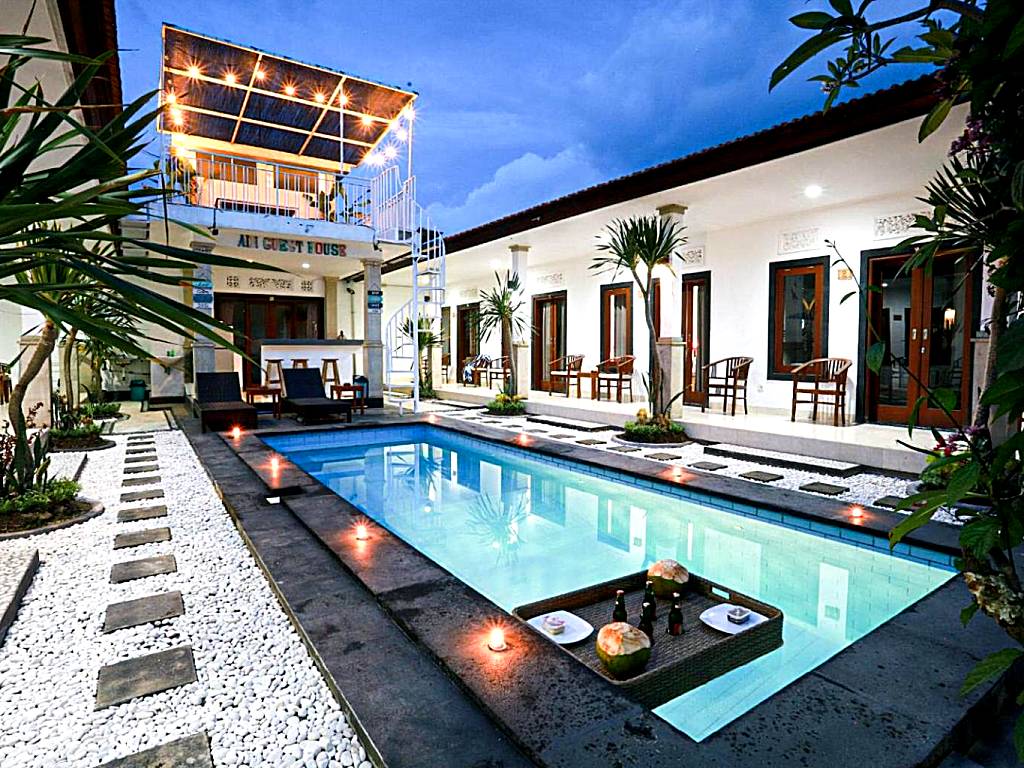 Adi Guest House