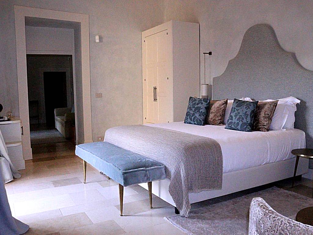 Palazzo Maresgallo Suites & SPA