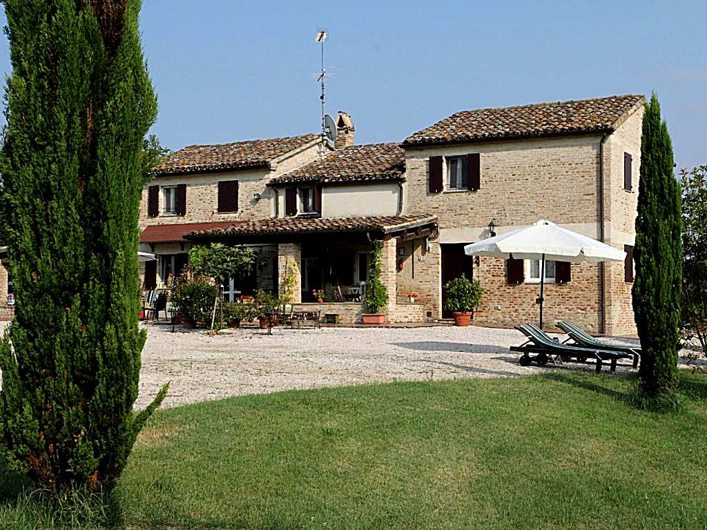 Casa Sorgente (San Costanzo)
