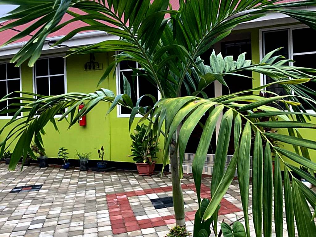 L&J Modern Backpackers Kinondoni