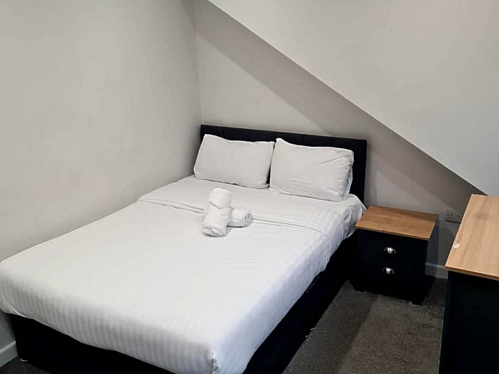 APARTMENT in BARNSLEY CENTRAL (Barnsley)