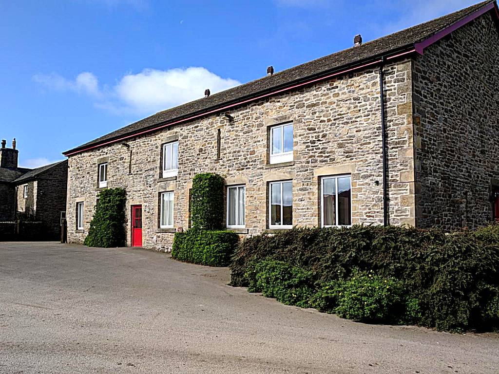 Mellwaters Barn Cottages (Bowes)