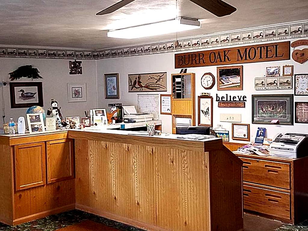 Burr Oak Motel (Algona)