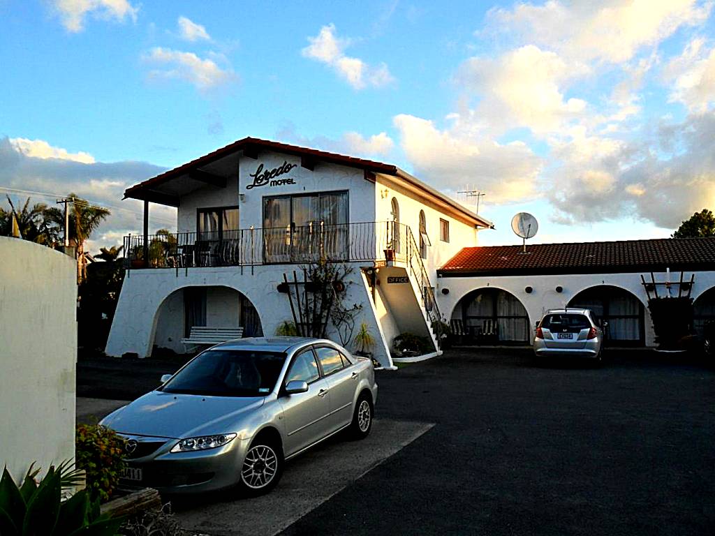 Loredo Motel