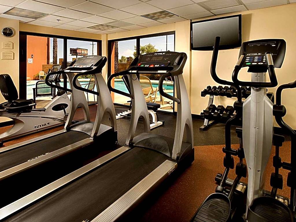 Drury Inn & Suites Phoenix Airport