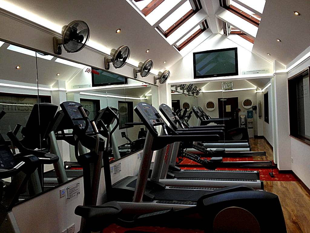 Hollies Hotel (Martock)