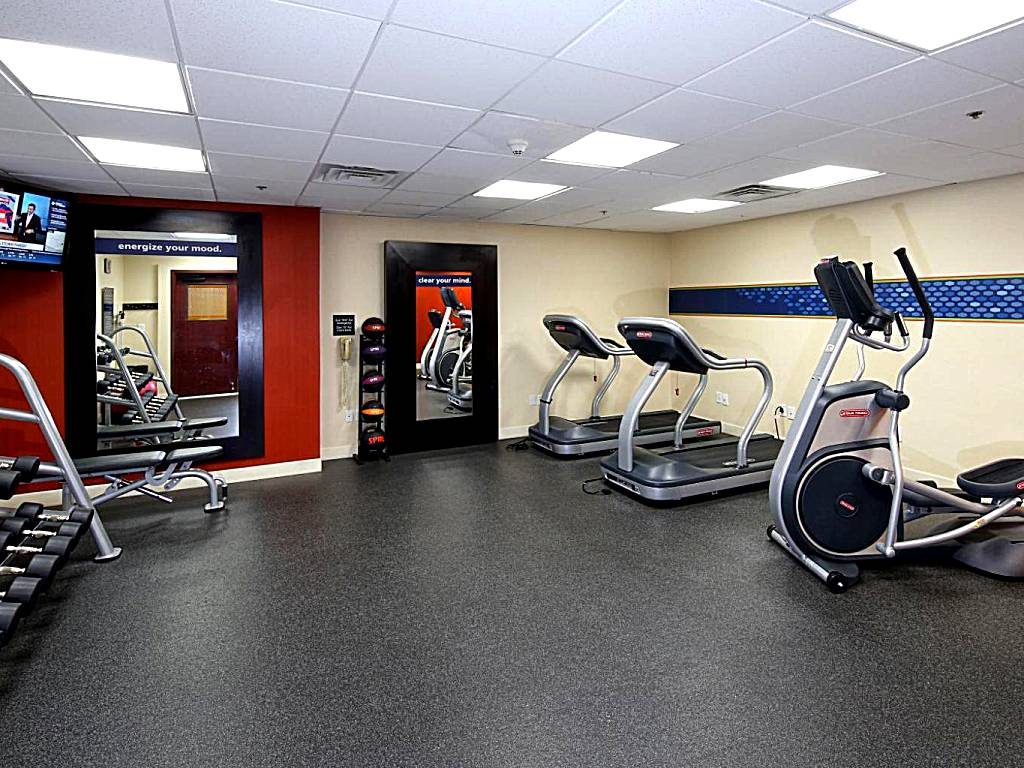 Hampton Inn & Suites Tucson Mall