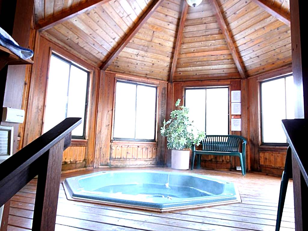 Nootka Lodge (Woodsville)